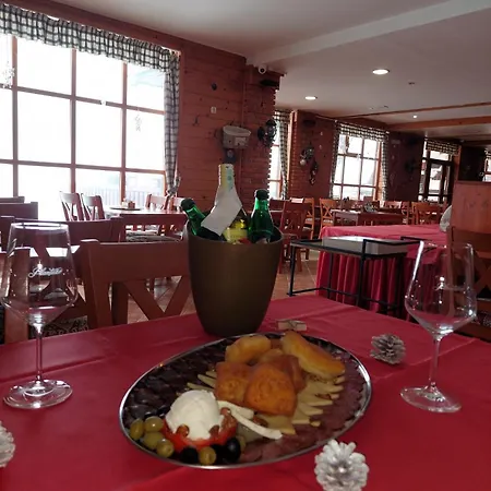 Pansion Vlasic فندق مبيت وإفطار Sisava